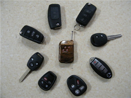 配汽车遥控钥匙服务